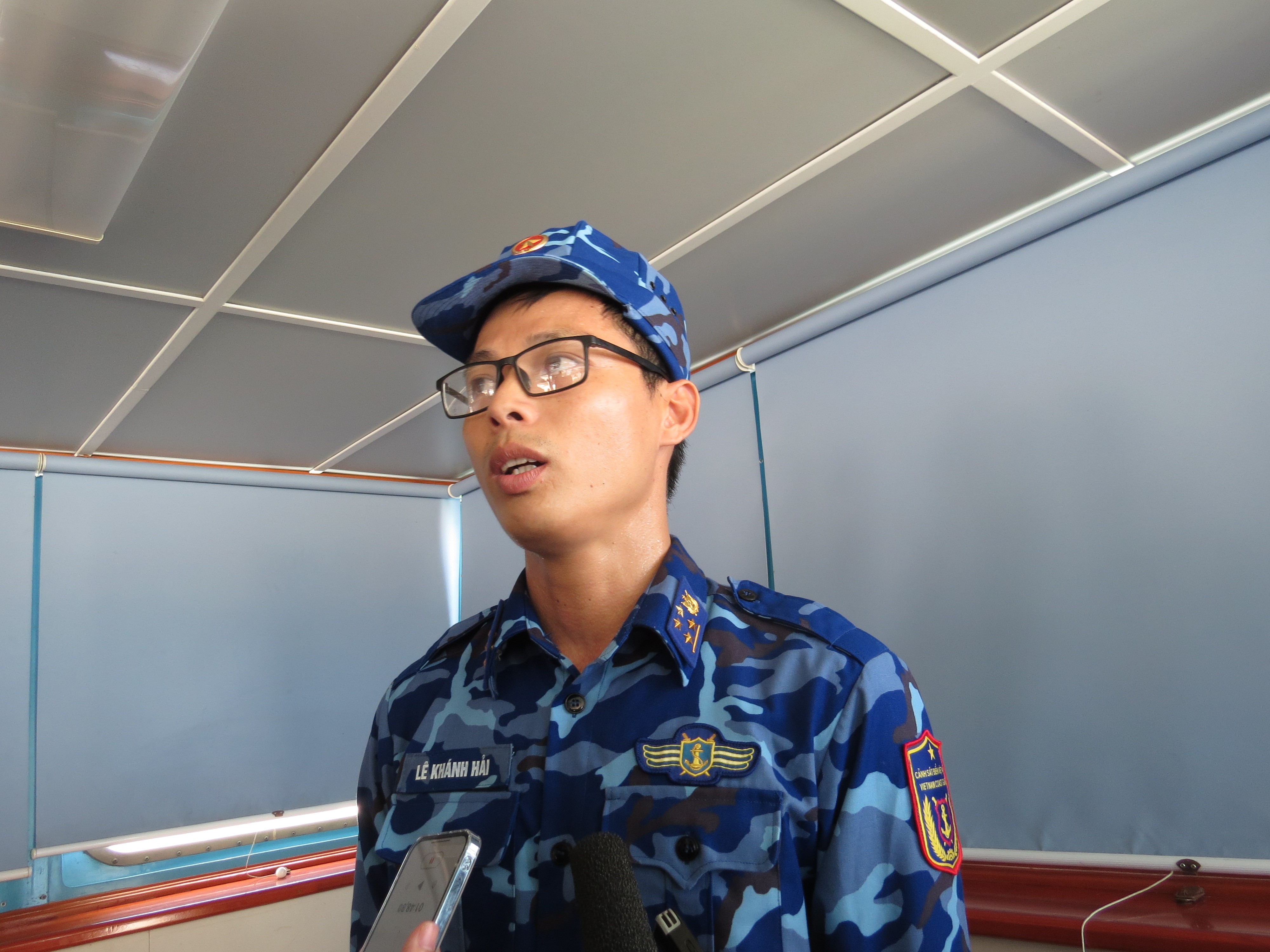 Đại úy Lê Khánh Hải, thuyền trưởng tàu cảnh sát biển 7011.