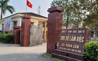 Hà Tĩnh: Kỳ lạ Chủ tịch UBND xã bỏ nhiệm sở hơn 1 tháng