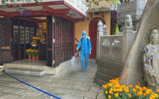 Kết quả 32 mẫu xét nghiệm âm tính, chùa Viên Giác vẫn tạm ngưng lễ hội