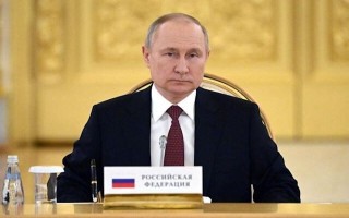 Ông Putin nói lệnh cấm nhập khẩu dầu của EU là "một vụ tự sát"