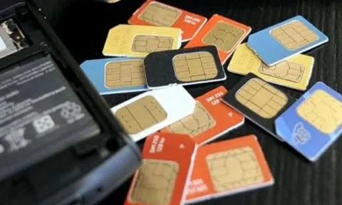 Nhiều người "bỗng dưng" phát hiện sở hữu nhiều SIM 