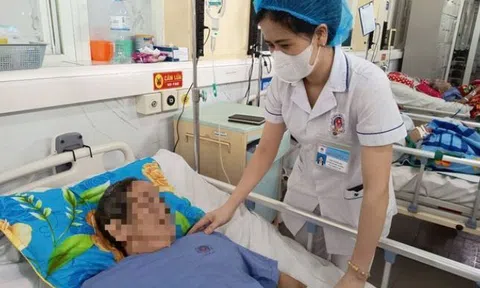 Cụ bà 72 tuổi bị hươu húc gãy 14 xương sườn