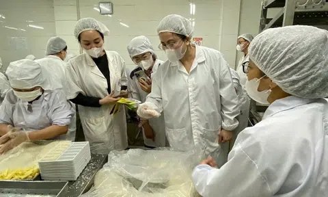 Không để thực phẩm bẩn len lỏi vào bữa ăn trong dịp lễ lớn