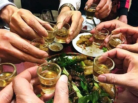 Điều tra vụ hai anh em đuổi đánh cha mẹ già thương vong