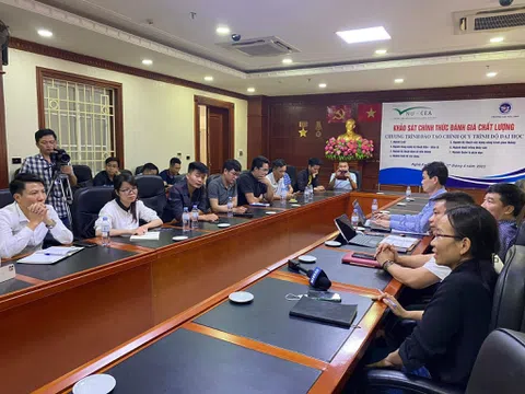 Vụ nữ sinh Trường THPT chuyên ĐH Vinh tự tử: Giáo viên và học sinh bị nhắn tin đe dọa