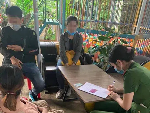 Tự mua vắc xin rồi tiêm bạch hầu cho người dân, nữ hộ sinh bị xử phạt