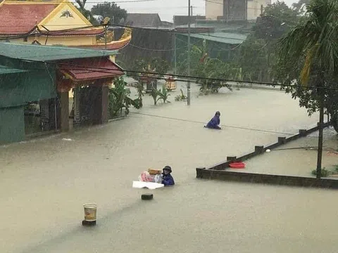 Cảnh báo lũ lớn, sạt lở đất tiếp tục xảy ra tại Hà Tĩnh