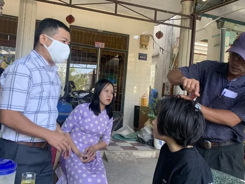 Nữ sinh bị đánh sau TNGT kể phút hoảng loạn khi càng né càng bị đánh