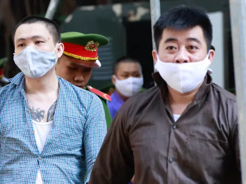 Người cung cấp súng cho Tuấn “khỉ” gây thảm án trên chiếu bạc, khai gì trước tòa?