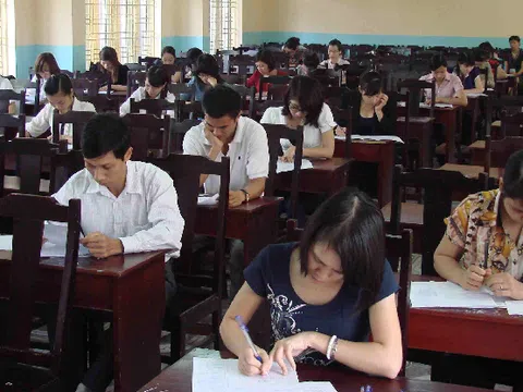 Sai phạm trong tuyển dụng, Hà Tĩnh tổ chức thi lại công chức