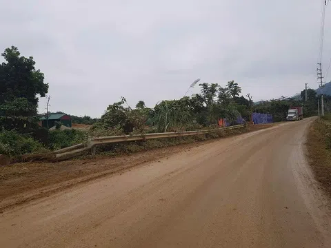 Tiến Xuân (Thạch Thất - Hà Nội): Cần quản lý chặt việc khai thác, san gạt đất đồi làm ản hưởng đến môi trường sống của người dân