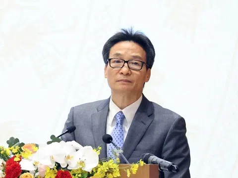 Từ nay đến mùa hè sang năm, tình hình dịch bệnh vẫn căng thẳng