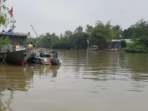 Lật ca nô, một chiến sĩ cảnh sát đường thủy mất tích