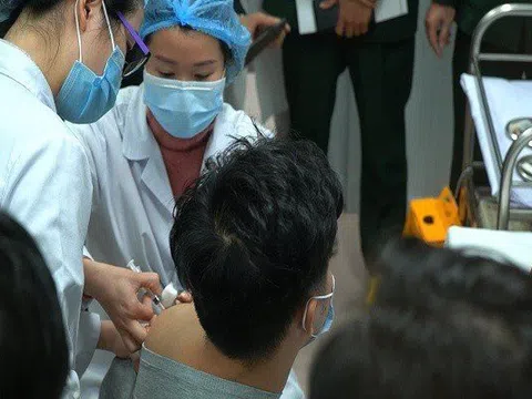 Vắc-xin Covid-19 đầu tiên được cấp phép lưu hành ở Việt Nam