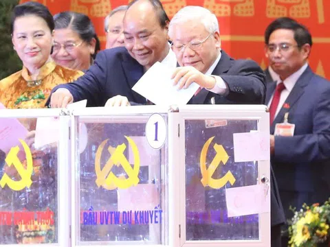 Công bố danh sách Ban Chấp hành Trung ương Đảng khóa XIII