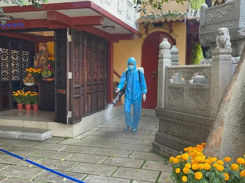 Kết quả 32 mẫu xét nghiệm âm tính, chùa Viên Giác vẫn tạm ngưng lễ hội