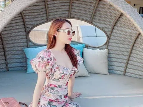 Nhã Phương tung ảnh cực xinh kèm câu đố “hack não”