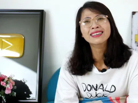 YouTuber Thơ Nguyễn hứng trọn "gạch đá" sau clip thực hiện những hành vi mê tín dị đoan