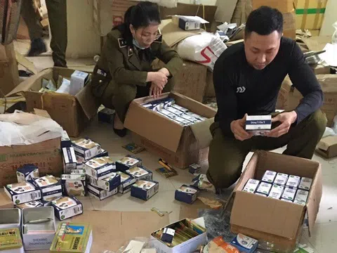 Rùng mình bên trong cơ sở làm thuốc đông y "rởm", bán hàng online