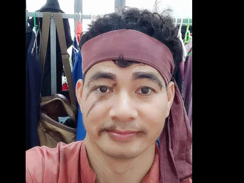 Xuân Bắc hóa trang thành ăn trộm, người hâm mộ để lại nhận xét bất ngờ