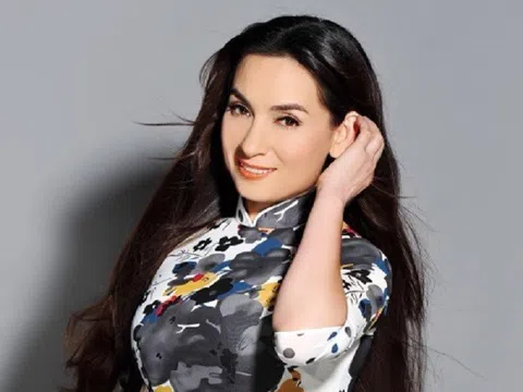 Phi Nhung gây xôn xao khi bất ngờ bình luận cầu hôn Hoài Linh