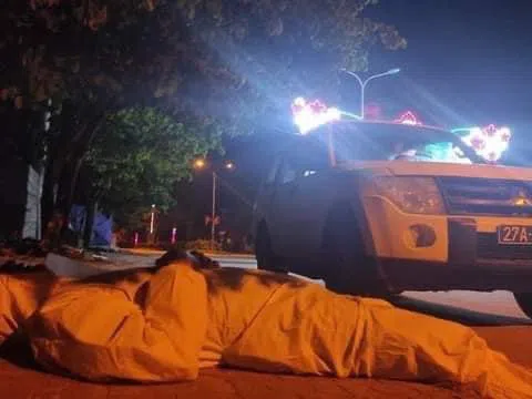 Giám đốc sở Y tế Điện Biên: "Tôi không cầm được nước mắt"