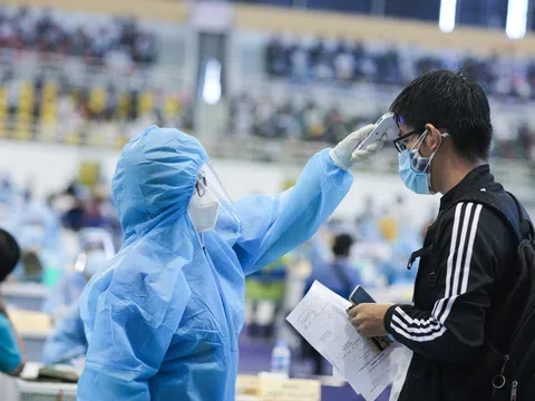 TP.HCM: Người dân được đảm bảo an toàn phòng dịch khi đi tiêm vaccine Covid-19