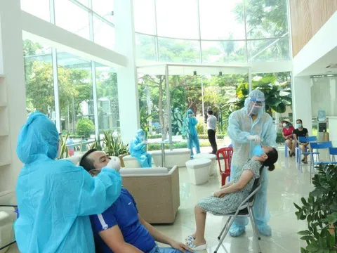 TP.HCM triển khai taxi y tế vận chuyển người dân đến bệnh viện