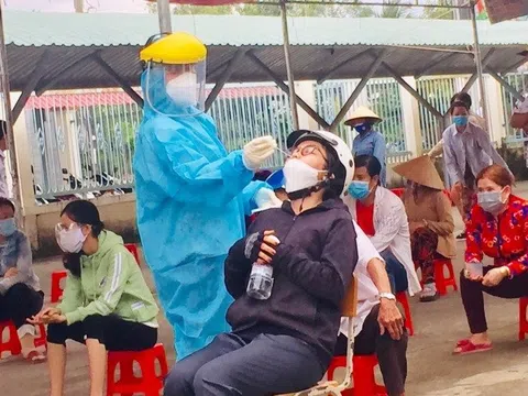 Vĩnh Long: Ca nhiễm Covid-19 tăng cao, các cơ sở điều trị F0 quá tải