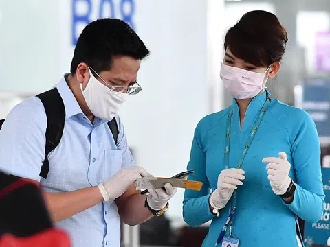 Rà soát tất cả người nhập cảnh mắc Covid để xác định biến thể Omicron