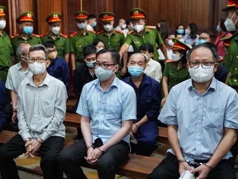 Sai phạm tại Sadeco: Bị cáo Tất Thành Cang phản bác cáo buộc