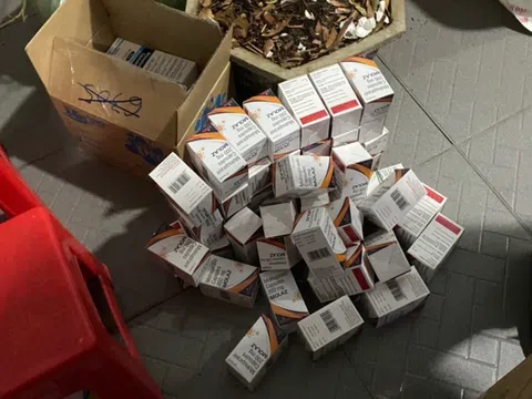Tp.HCM: Thu giữ lượng lớn thuốc phòng, điều trị Covid-19 không rõ nguồn gốc