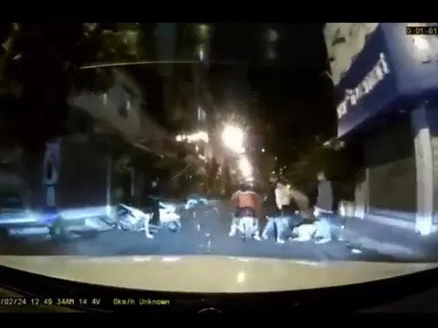 Nguyên nhân vụ vây đánh người trên đường phố Tp.HCM