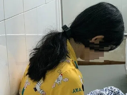 Nữ sinh tự tử ở An Giang: Những người lái đò đánh chìm khách qua sông