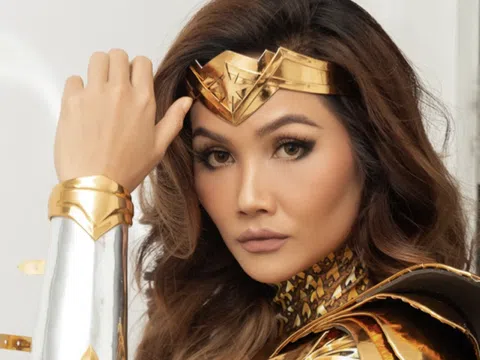 Hoa hậu H’Hen Niê hoá thân thành nữ chiến binh mặc trang phục dát vàng