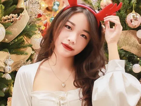 Khách mua ít xem nhiều, tiểu thương Hàng Mã làm điều này để "bù lỗ"