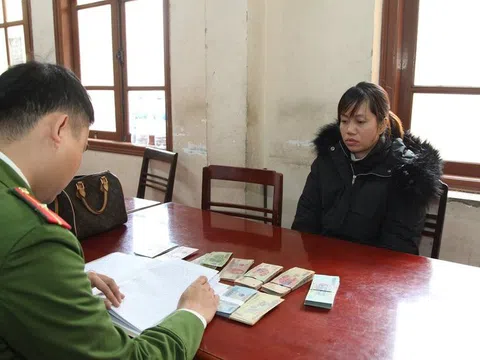 Tạm giữ "nữ tặc" chuyên trộm tiền mừng tại các đám cưới