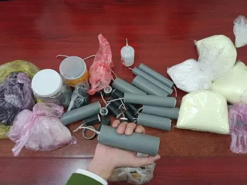 Nhóm học sinh lên mạng mua hóa chất chế tạo pháo sử dụng