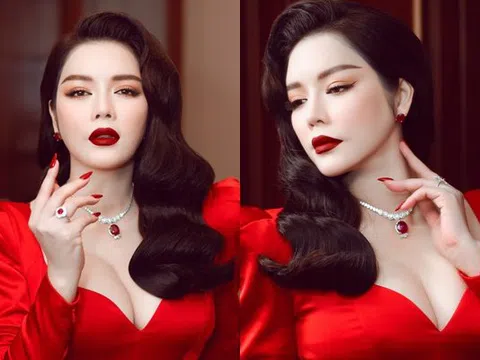 Thú vui kỳ quặc của một “bà hoàng” khiến dân tình “khóc thét”