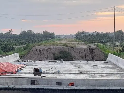 Cao tốc Trung Lương - Mỹ Thuận “mở cửa” phục vụ Tết