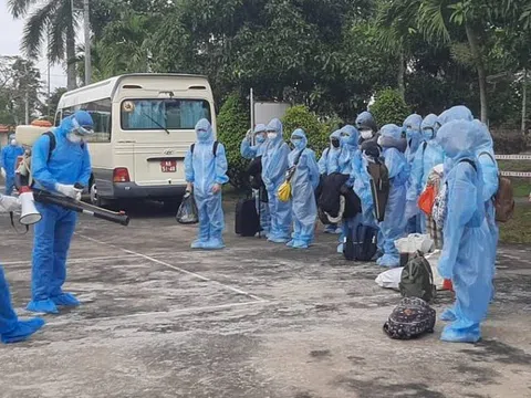 Khởi tố 5 người liên quan đưa nhóm bệnh nhân 1440 vượt biên trái phép