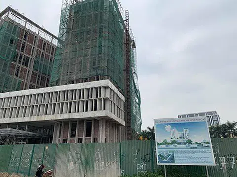 Đứt thang cuốn ở công trình sở Tài Chính nhiều người thương vong