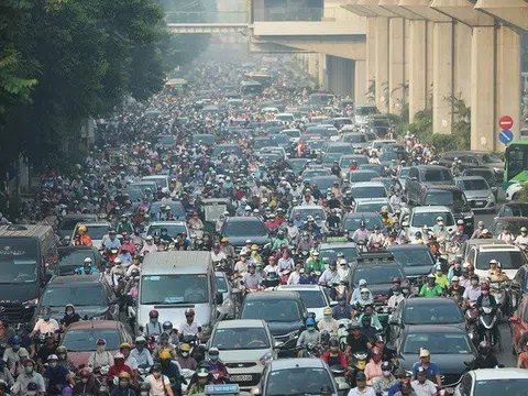 Bộ TN&MT đề nghị Hà Nội và TP.HCM đẩy mạnh thu hồi xe cũ nát