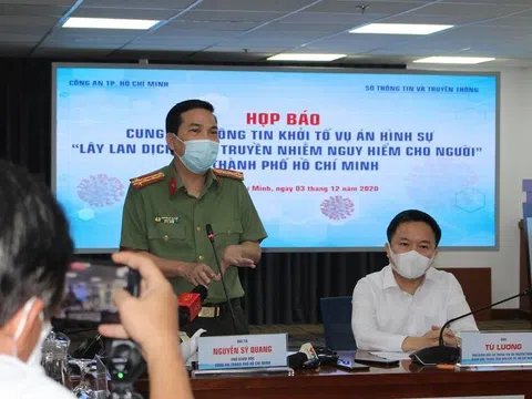 Sau khi khỏi bệnh Covid-19, nam tiếp viên hàng không bị khởi tố bị can