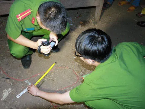 Hé lộ nguyên nhân nghi án chồng đánh vợ nguy kịch rồi ôm con tự thiêu